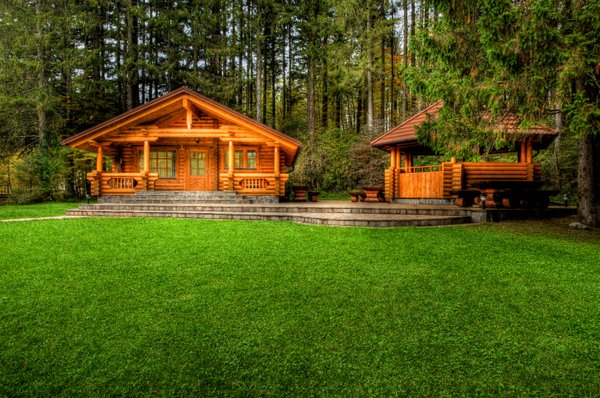 Découvrez les campings 5 étoiles les plus luxueux de la Bretagne