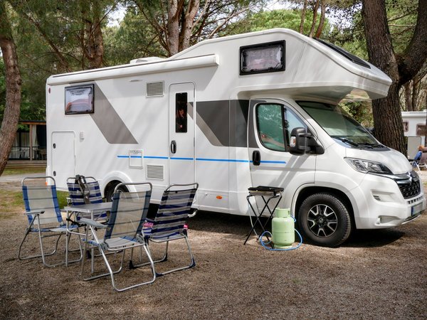 Où trouver un camping avec prestation de luxe en location de mobil-home à Rocamadour ?